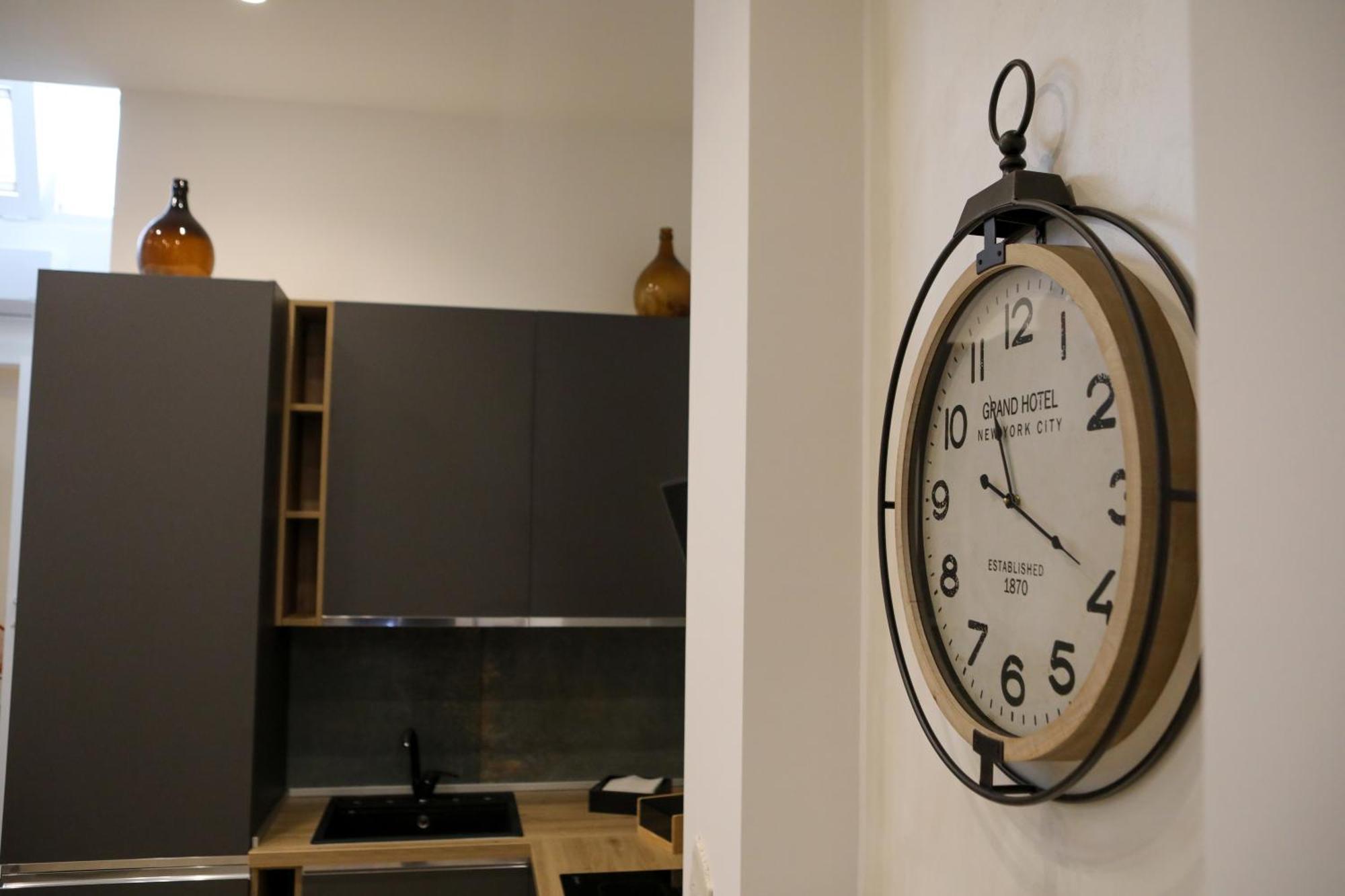 Appartement Luxury Regina 14 à Bari Extérieur photo